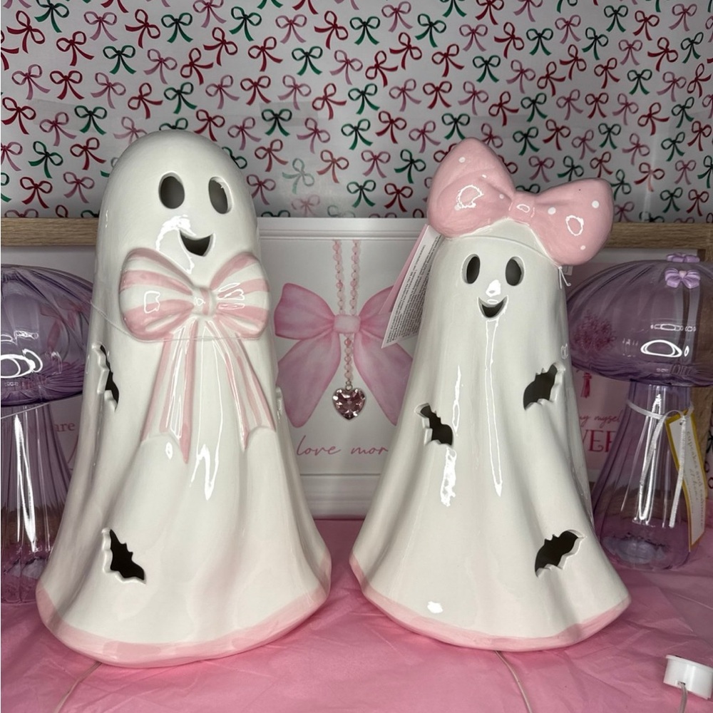 Pink Bow Light Up Ceramic Ghosts, Set of 2